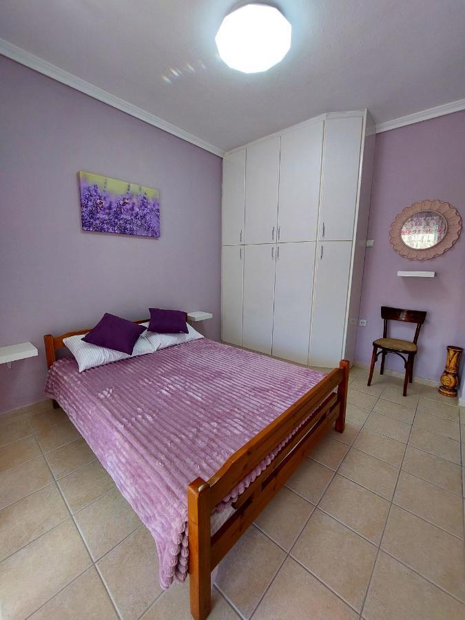 Orange Tree Apartment Asproválta Ngoại thất bức ảnh
