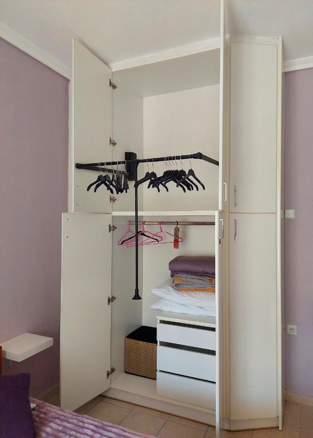 Orange Tree Apartment Asproválta Ngoại thất bức ảnh